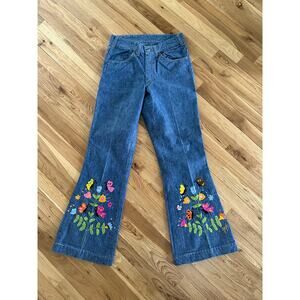Vintage 1970s Manuel Lepe Embroidered Butterfly Flare Bell Bottom Jeans 6/28